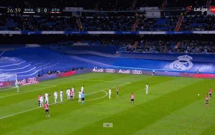 1638398520538097210.gif